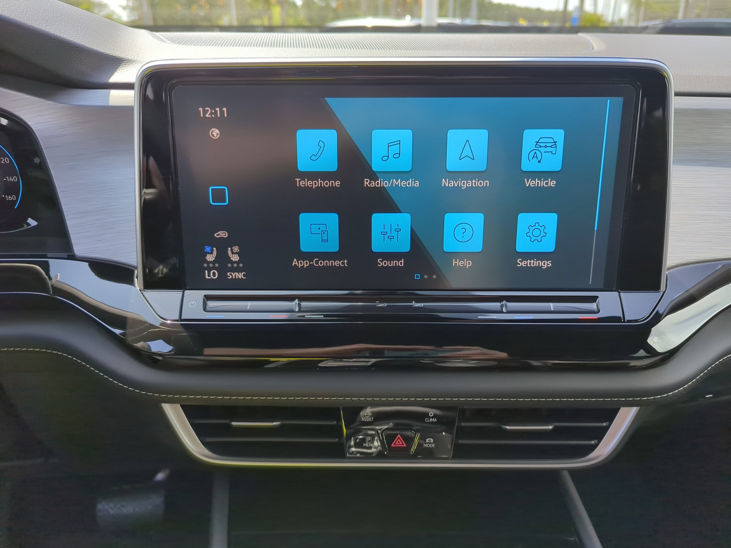 2024+ VW ATLAS CROSS SPORT 12" MATTE SCREEN PROTECTOR