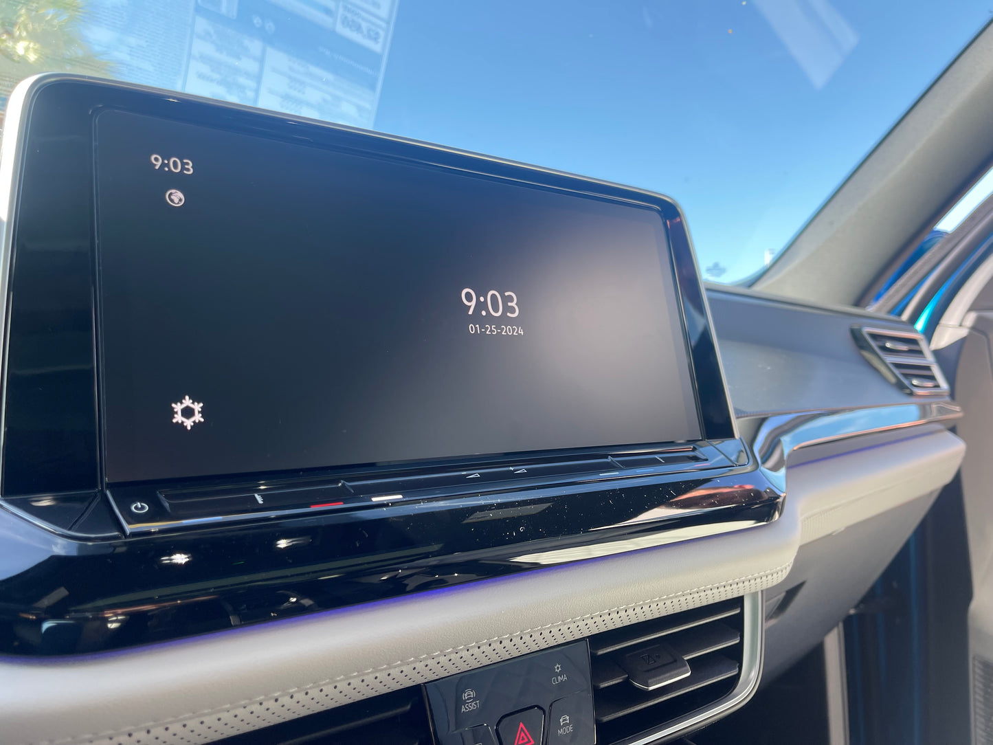 2024+ VW ATLAS CROSS SPORT 12" MATTE SCREEN PROTECTOR