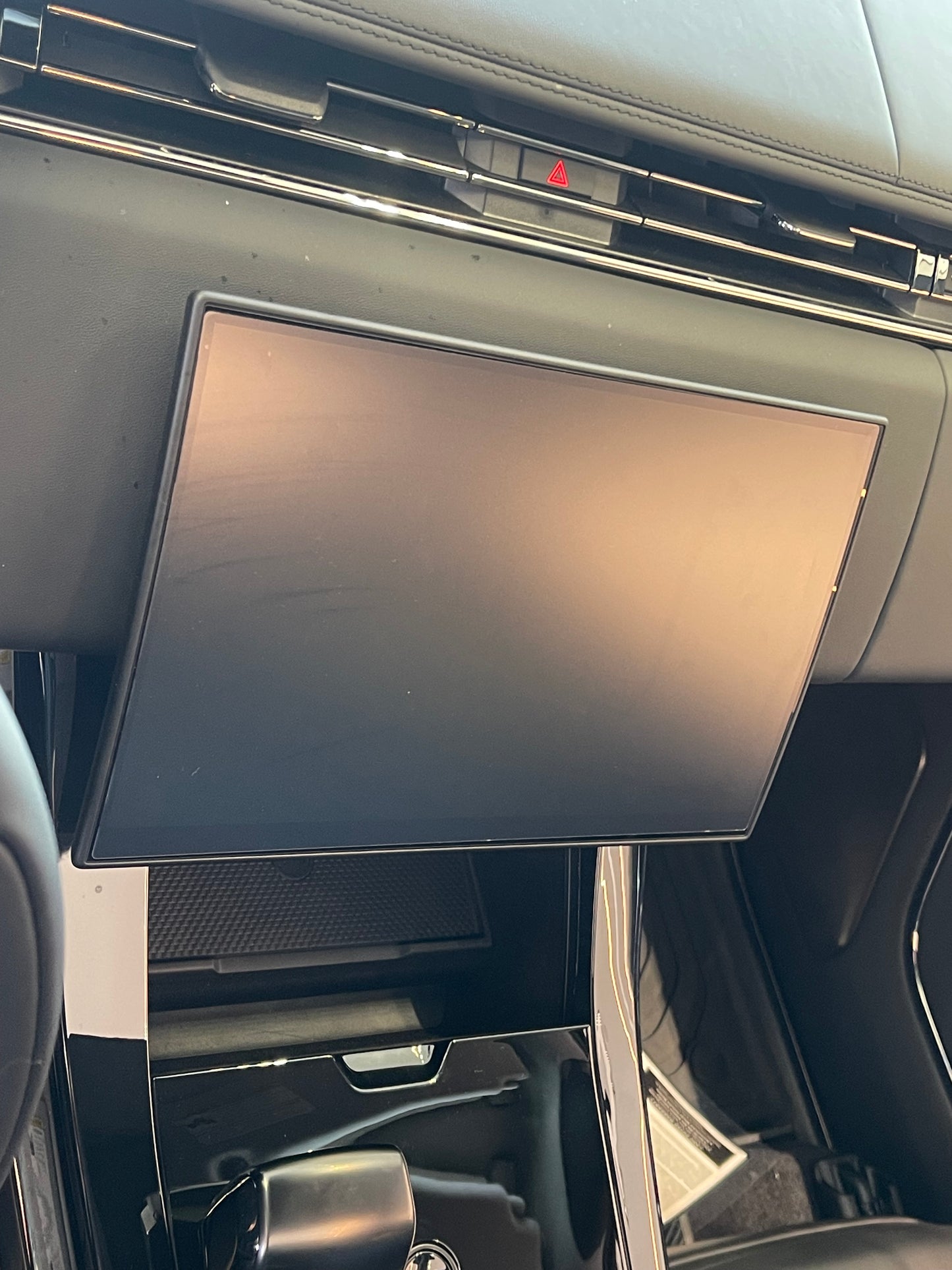 2023+ RANGE ROVER SPORT 13.1" MATTE SCREEN PROTECTOR