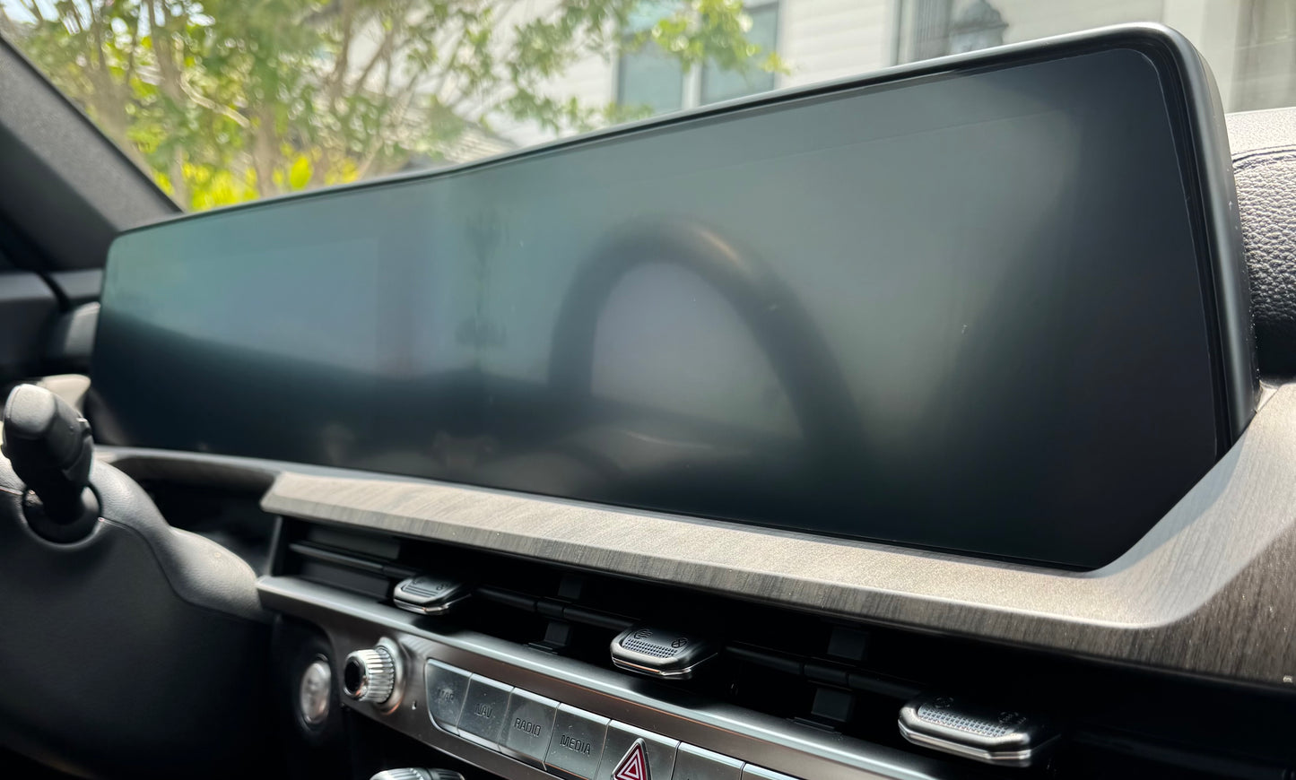 2024+ KIA TELLURIDE 24.6" MATTE SCREEN PROTECTOR