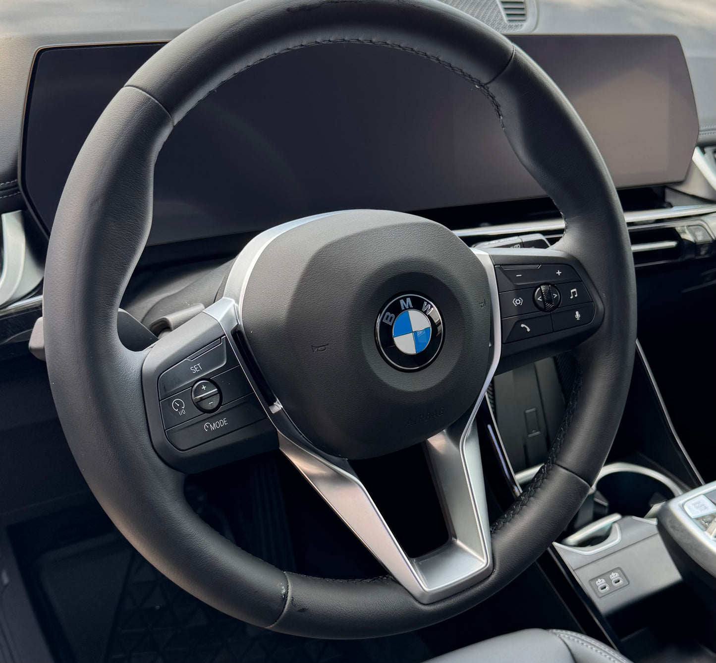 2024+ BMW X2 MATTE ALL-IN-ONE SCREEN PROTECTOR