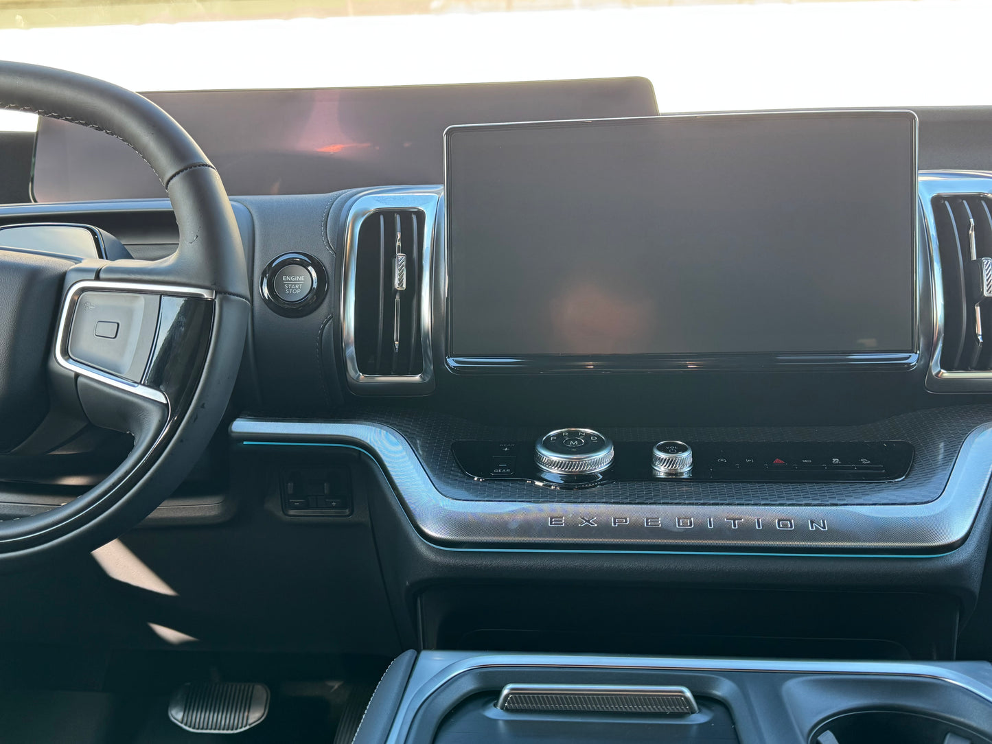 2025+ FORD EXPEDITION DUAL MATTE SCREEN PROTECTOR