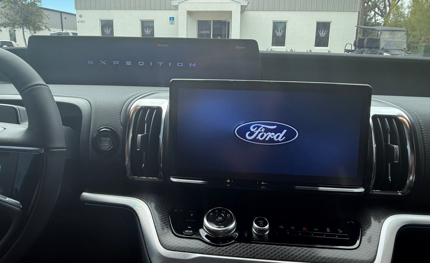 2025+ FORD EXPEDITION DUAL MATTE SCREEN PROTECTOR