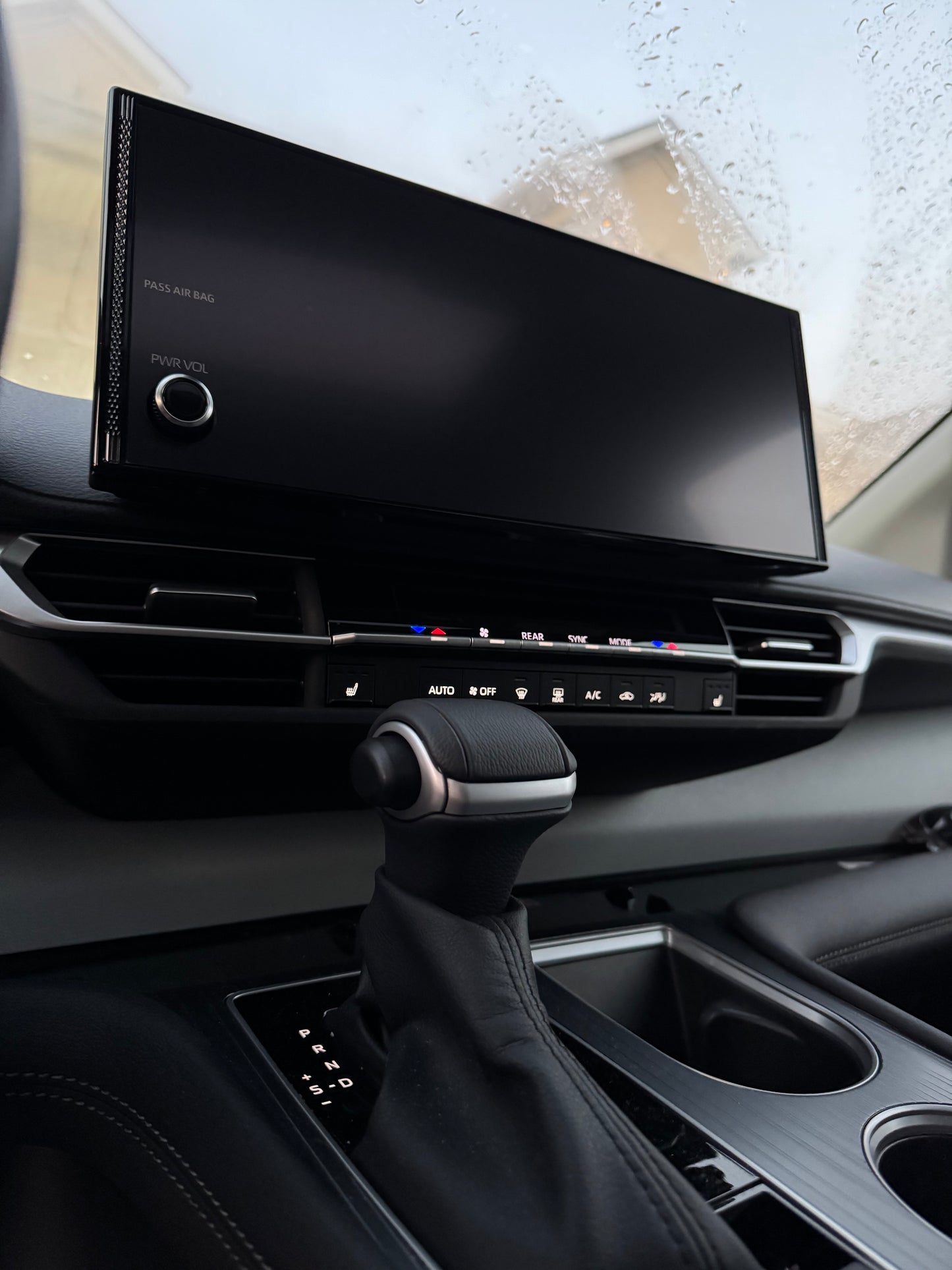 2025+ TOYOTA SIENNA 12.3" MATTE SCREEN PROTECTOR